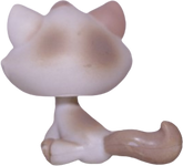 #0197 Sitting Bonbon Cat